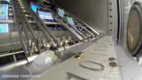 Samsung S4 stress test expects the unexpected
