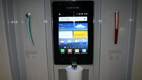 Galaxy smartphones drive Samsung profits