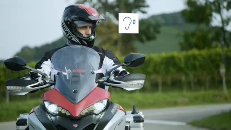 New 'digital protective shield' may prevent car vs motorcycle accidents