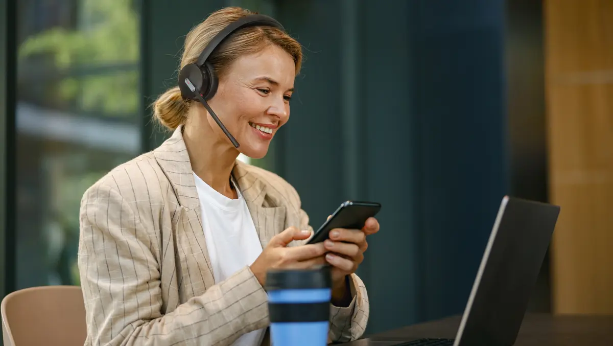 Yealink debuts hybrid work audio gear at Officeworks